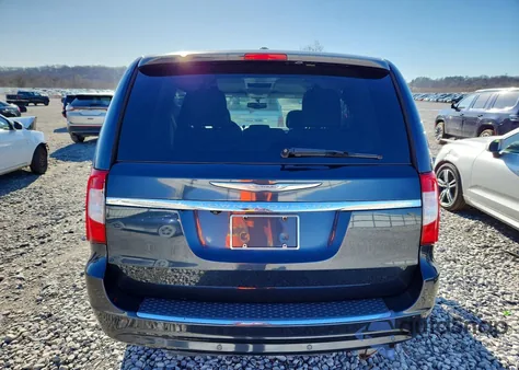 2013 Chrysler Town & Country Touring L from USA, damaged, VIN 2C4RC1CGXDR711102